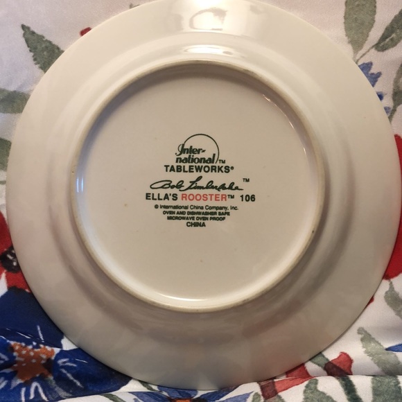 DONATED Ella's Rooster Salad Plates Set of 4 Plates 7 5/8” Bob Timberlake - Picture 4 of 8